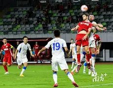 激情对决,维塔尔领航,亚历斯祖压,开云体育官网,KaiYun,Sports,开云体育中国官网,KaiYun,Sports体育平台,开云体育服务