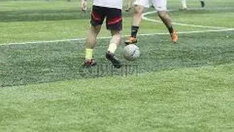 利物浦2-0切尔西获胜，凯帕失误致败，马内独中两元领跑英超第二轮